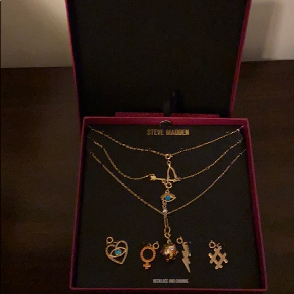 Steven Madden Gift set - Picture 8 of 8